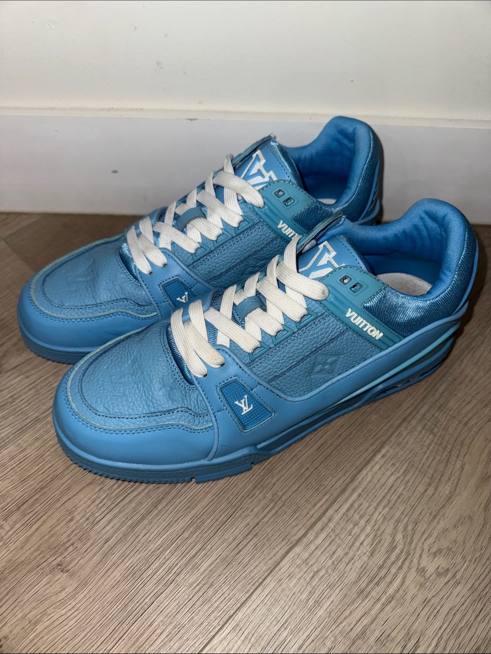 Louis Vuitton Men’s Sky Blue Low-Top Sneakers